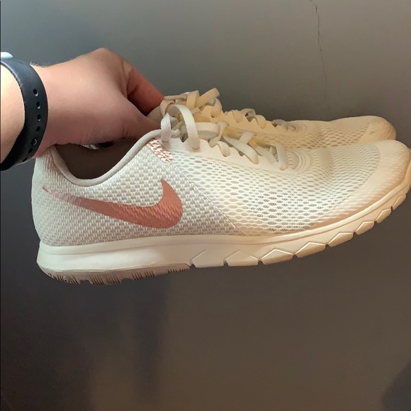 Nike Shoes - Nike Running/Comfort Shoes Nike Shoes - Nike Running/Comfort Shoes